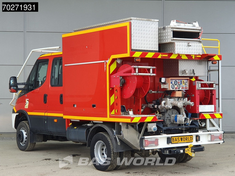 Iveco Daily 70C17 4x4 Achleitner Firetruck Brandweerwagen AWD Allrad Camper 1200liter Airco Dubbel cabine Trekhaak Cruise control - سيارة إسعاف: صور 2 Iveco Daily 70C17 4x4 Achleitner Firetruck Brandweerwagen AWD Allrad Camper 1200liter Airco Dubbel cabine Trekhaak Cruise control - سيارة إسعاف: صور 2