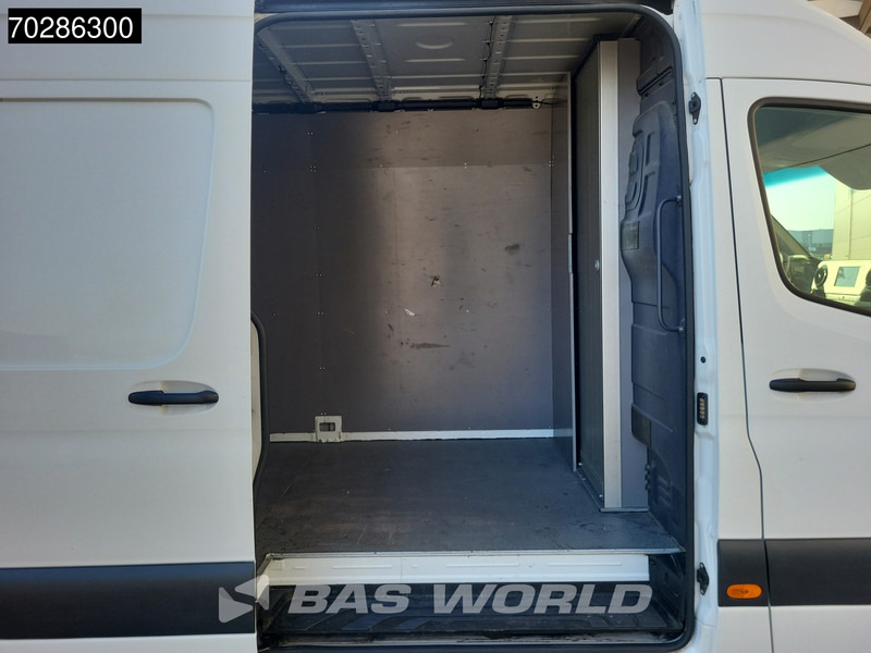 Mercedes-Benz Sprinter 315 CDI Automaat L3H2 Navi Airco Cruise Camera MBUX Carplay Euro6 L3 15m3 Airco Cruise control - فان: صور 5 Mercedes-Benz Sprinter 315 CDI Automaat L3H2 Navi Airco Cruise Camera MBUX Carplay Euro6 L3 15m3 Airco Cruise control - فان: صور 5