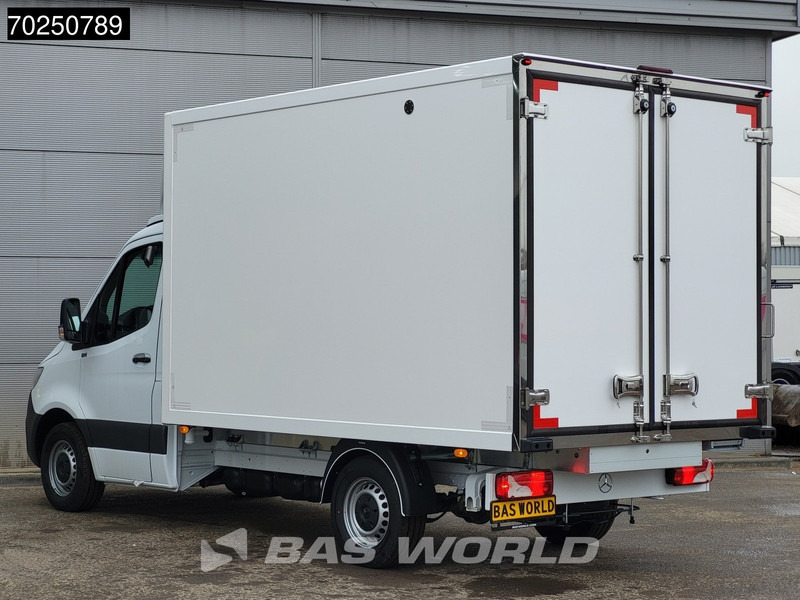 Mercedes-Benz Sprinter 315 CDI Koelwagen 2025model Thermo King V-300max 230V stekker Bakwagen Koel Kühlwagen 13m3 Airco Cruise control - الشاحنات الصغيرة المبردة: صور 2 Mercedes-Benz Sprinter 315 CDI Koelwagen 2025model Thermo King V-300max 230V stekker Bakwagen Koel Kühlwagen 13m3 Airco Cruise control - الشاحنات الصغيرة المبردة: صور 2