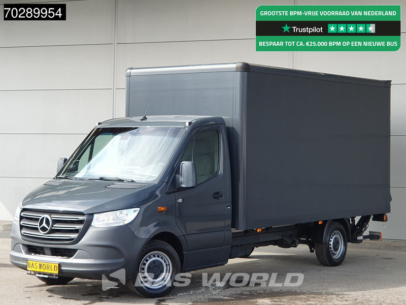 Mercedes-Benz Sprinter 316 CDI COMING SOON! Laadklep Bakwagen Airco Camera MBUX CarPlay Euro6 Meubelbak Koffer 19m3 Airco Cruise control - الشاحنات الصغيرة صندوق مغلق: صور 1 Mercedes-Benz Sprinter 316 CDI COMING SOON! Laadklep Bakwagen Airco Camera MBUX CarPlay Euro6 Meubelbak Koffer 19m3 Airco Cruise control - الشاحنات الصغيرة صندوق مغلق: صور 1