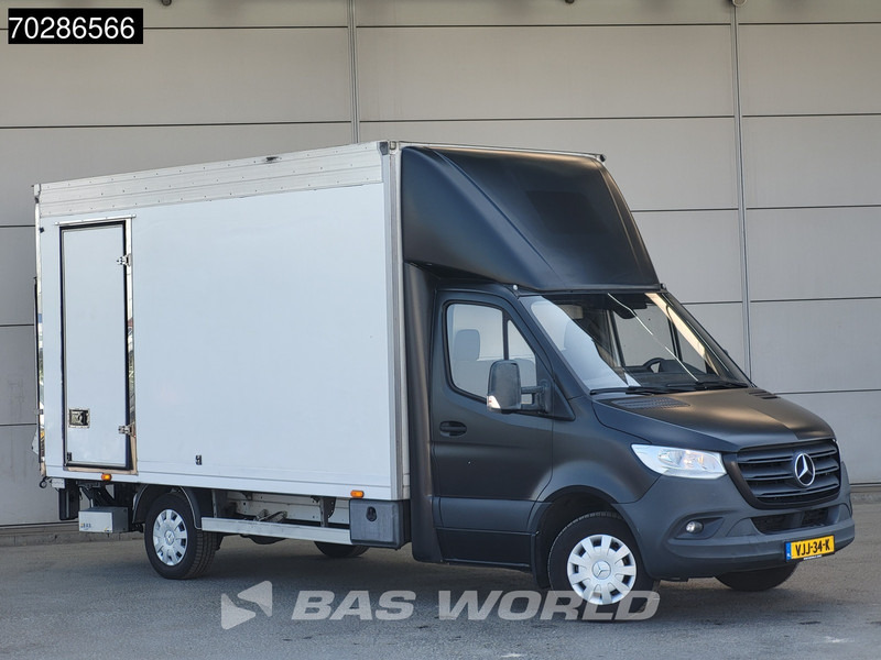 Mercedes-Benz Sprinter 316 CDI Laadklep Zijdeur Bakwagen Airco Cruise Euro6 Meubelbak Koffer 22m3 Airco Cruise control - الشاحنات الصغيرة صندوق مغلق: صور 5 Mercedes-Benz Sprinter 316 CDI Laadklep Zijdeur Bakwagen Airco Cruise Euro6 Meubelbak Koffer 22m3 Airco Cruise control - الشاحنات الصغيرة صندوق مغلق: صور 5