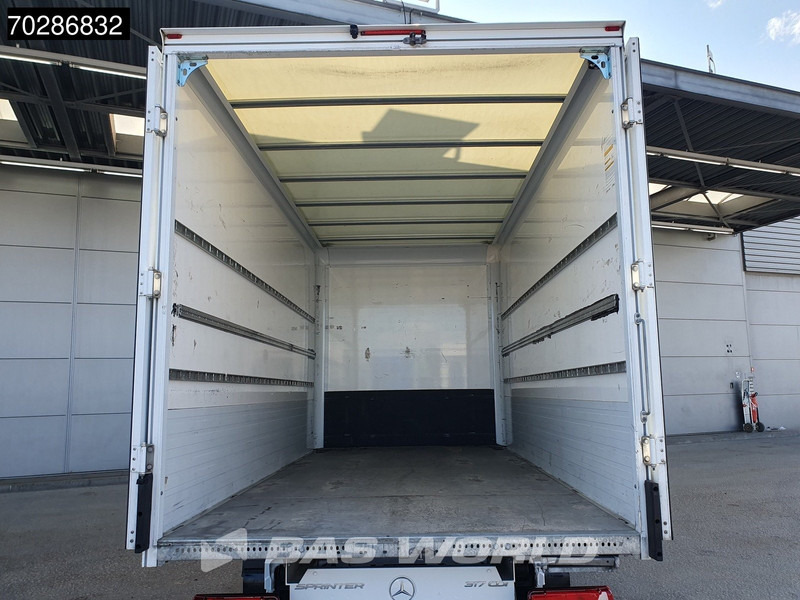 Mercedes-Benz Sprinter 317 CDI Automaat 170PK Bakwagen Achterdeuren Airco Camera Euro6 Meubelbak Koffer 21m3 Airco - الشاحنات الصغيرة صندوق مغلق: صور 3 Mercedes-Benz Sprinter 317 CDI Automaat 170PK Bakwagen Achterdeuren Airco Camera Euro6 Meubelbak Koffer 21m3 Airco - الشاحنات الصغيرة صندوق مغلق: صور 3
