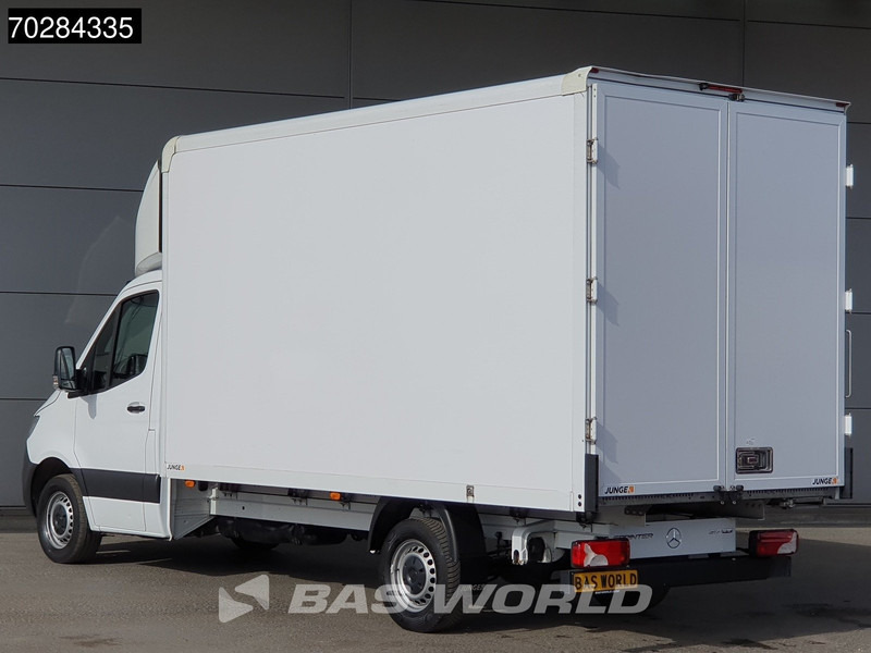 Mercedes-Benz Sprinter 317 CDI Automaat Bakwagen Achterdeuren 170PK Airco Camera Euro6 Meubelbak Koffer 21m3 Airco - الشاحنات الصغيرة صندوق مغلق: صور 2 Mercedes-Benz Sprinter 317 CDI Automaat Bakwagen Achterdeuren 170PK Airco Camera Euro6 Meubelbak Koffer 21m3 Airco - الشاحنات الصغيرة صندوق مغلق: صور 2