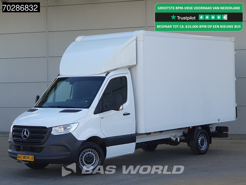 Mercedes-Benz Sprinter 317 CDI Automaat Bakwagen Achterdeuren Airco Camera Euro6 Meubelbak Koffer 21m3 Airco - الشاحنات الصغيرة صندوق مغلق: صور 1 Mercedes-Benz Sprinter 317 CDI Automaat Bakwagen Achterdeuren Airco Camera Euro6 Meubelbak Koffer 21m3 Airco - الشاحنات الصغيرة صندوق مغلق: صور 1