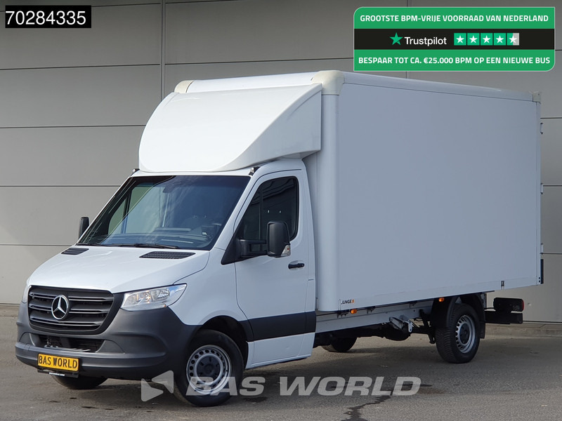 Mercedes-Benz Sprinter 317 CDI Automaat Bakwagen Achterdeuren Airco Camera Euro6 Meubelbak Koffer 21m3 Airco - الشاحنات الصغيرة صندوق مغلق: صور 1 Mercedes-Benz Sprinter 317 CDI Automaat Bakwagen Achterdeuren Airco Camera Euro6 Meubelbak Koffer 21m3 Airco - الشاحنات الصغيرة صندوق مغلق: صور 1