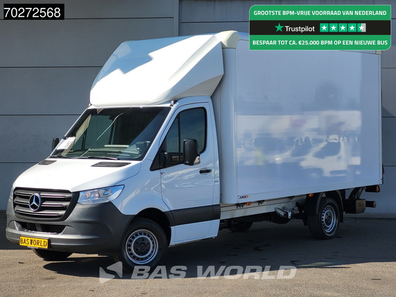 Mercedes-Benz Sprinter 317 CDI Automaat Bakwagen Laadklep Camera Airco Koffer Meubelbak 20m3 Airco - الشاحنات الصغيرة صندوق مغلق: صور 1 Mercedes-Benz Sprinter 317 CDI Automaat Bakwagen Laadklep Camera Airco Koffer Meubelbak 20m3 Airco - الشاحنات الصغيرة صندوق مغلق: صور 1
