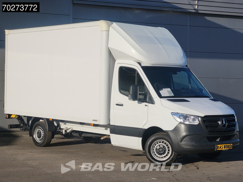 Mercedes-Benz Sprinter 317 CDI Automaat Bakwagen Laadklep Camera Airco Koffer Meubelbak 20m3 Airco - الشاحنات الصغيرة صندوق مغلق: صور 2 Mercedes-Benz Sprinter 317 CDI Automaat Bakwagen Laadklep Camera Airco Koffer Meubelbak 20m3 Airco - الشاحنات الصغيرة صندوق مغلق: صور 2