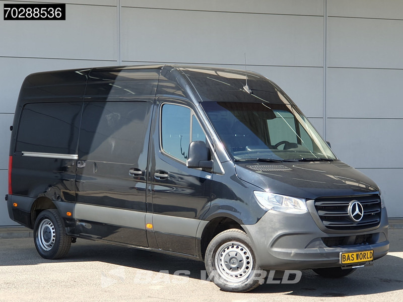 Mercedes-Benz Sprinter 317 CDI Automaat L2H2 3500KG Trekhaak Airco Camera MBUX CarPlay Euro6 L2 12m3 Airco Trekhaak - فان: صور 3 Mercedes-Benz Sprinter 317 CDI Automaat L2H2 3500KG Trekhaak Airco Camera MBUX CarPlay Euro6 L2 12m3 Airco Trekhaak - فان: صور 3