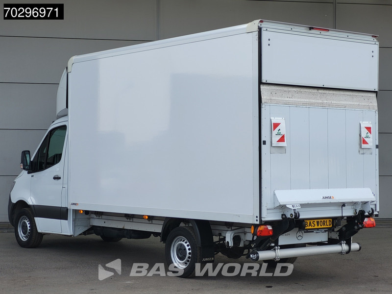 Mercedes-Benz Sprinter 317 CDI Laadklep Automaat Bakwagen 170PK Airco Camera Euro6 Meubelbak Koffer Airco - الشاحنات الصغيرة صندوق مغلق: صور 2 Mercedes-Benz Sprinter 317 CDI Laadklep Automaat Bakwagen 170PK Airco Camera Euro6 Meubelbak Koffer Airco - الشاحنات الصغيرة صندوق مغلق: صور 2