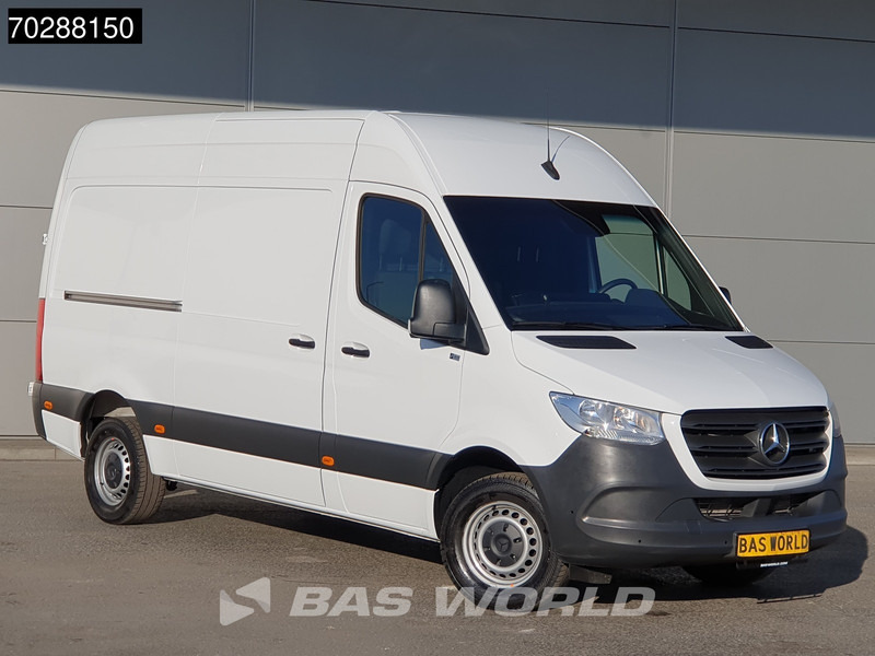 Mercedes-Benz Sprinter 319 CDI Automaat L2H2 Trekhaak Airco MBUX CarPlay Parkeersensoren Euro6 L2 12m3 Airco Trekhaak - فان: صور 5 Mercedes-Benz Sprinter 319 CDI Automaat L2H2 Trekhaak Airco MBUX CarPlay Parkeersensoren Euro6 L2 12m3 Airco Trekhaak - فان: صور 5