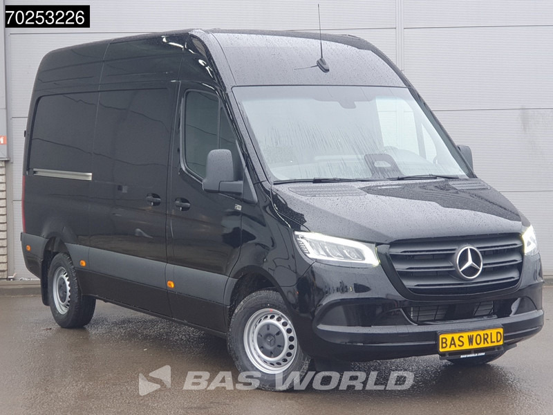 Mercedes-Benz Sprinter 319 CDI Automaat L2H2 model 2025 Camera MBUX LED Airco Cruise 11m3 Airco Cruise control - فان: صور 3 Mercedes-Benz Sprinter 319 CDI Automaat L2H2 model 2025 Camera MBUX LED Airco Cruise 11m3 Airco Cruise control - فان: صور 3