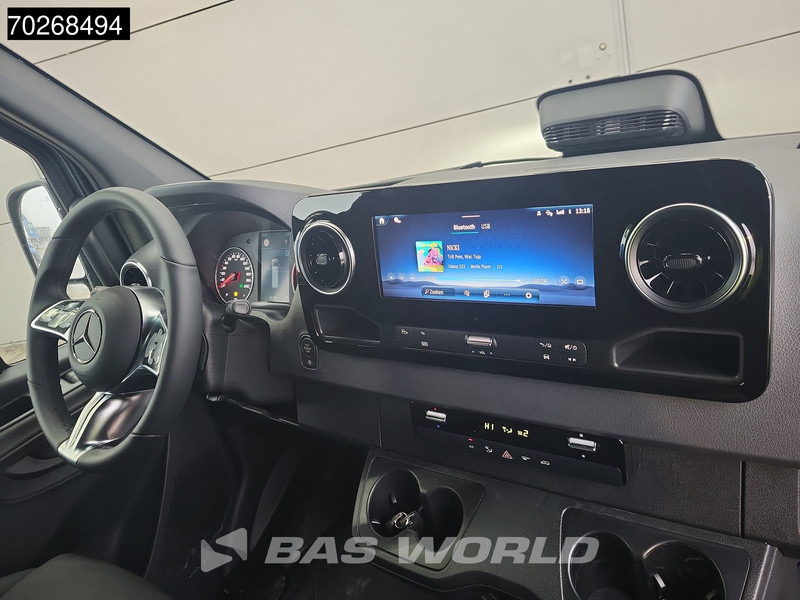 Mercedes-Benz Sprinter 319 CDI Automaat L2H2 model 2025 Camera MBUX LED Airco Cruise 11m3 Airco Cruise control - فان: صور 3 Mercedes-Benz Sprinter 319 CDI Automaat L2H2 model 2025 Camera MBUX LED Airco Cruise 11m3 Airco Cruise control - فان: صور 3