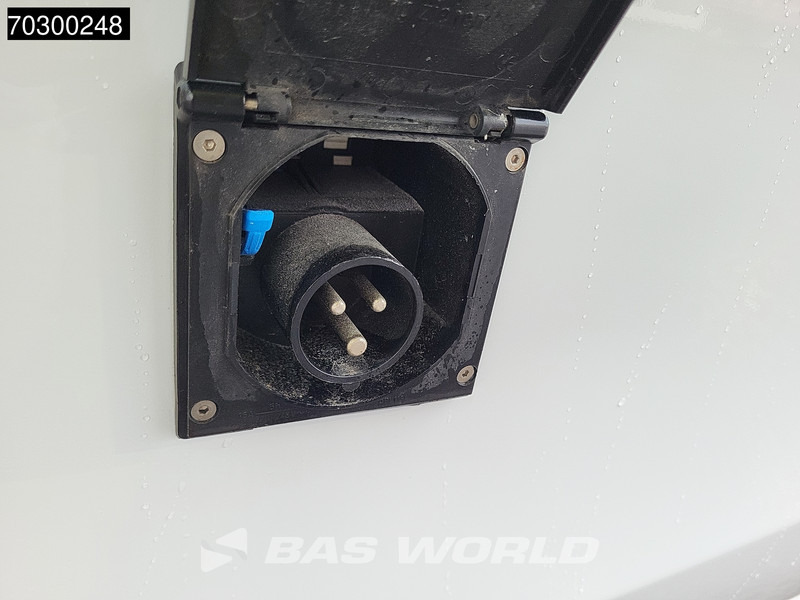 الشاحنات الصغيرة المبردة Mercedes-Benz Vito 116 Automaat Koelwagen Kerstner 230v Stekker L2H1 Airco Cruise Camera 160PK Euro6 L2 Koel Koeler Koelwagen Kühl Kühler Kühlwagen: صور 9 الشاحنات الصغيرة المبردة Mercedes-Benz Vito 116 Automaat Koelwagen Kerstner 230v Stekker L2H1 Airco Cruise Camera 160PK Euro6 L2 Koel Koeler Koelwagen Kühl Kühler Kühlwagen: صور 9