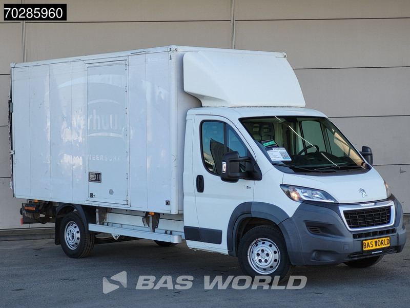 Peugeot Boxer 150PK Trekhaak D'Hollandia Laadklep Zijdeur Bakwagen Navi Airco Cruise Lat om Lat Euro5 Meubelbak Koffer 18m3 Airco Trekhaak Cruise co - الشاحنات الصغيرة صندوق مغلق: صور 5 Peugeot Boxer 150PK Trekhaak D'Hollandia Laadklep Zijdeur Bakwagen Navi Airco Cruise Lat om Lat Euro5 Meubelbak Koffer 18m3 Airco Trekhaak Cruise co - الشاحنات الصغيرة صندوق مغلق: صور 5