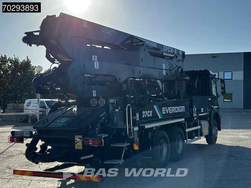 Mercedes-Benz Arocs 2840 Arocs 6X4 Unused! Everdigm 37CX-5 concrete pump Steel Suspension Automatic Euro 6 - مضخة خرسانة: صور 5 Mercedes-Benz Arocs 2840 Arocs 6X4 Unused! Everdigm 37CX-5 concrete pump Steel Suspension Automatic Euro 6 - مضخة خرسانة: صور 5