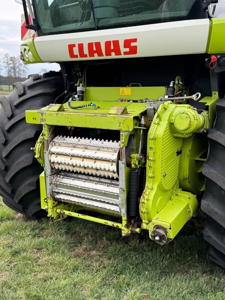حصادة الأعلاف Claas Jaguar 950 Allrad + Claas Orbis 750: صور 18 حصادة الأعلاف Claas Jaguar 950 Allrad + Claas Orbis 750: صور 18