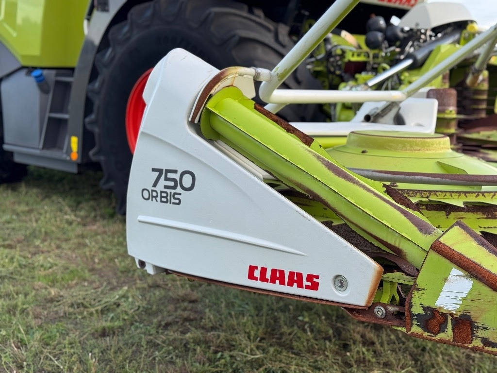 حصادة الأعلاف Claas Jaguar 950 Allrad + Claas Orbis 750: صور 12 حصادة الأعلاف Claas Jaguar 950 Allrad + Claas Orbis 750: صور 12