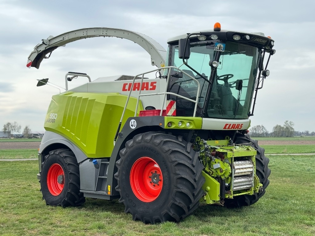 Claas Jaguar 950 Allrad - حصادة الأعلاف: صور 2 Claas Jaguar 950 Allrad - حصادة الأعلاف: صور 2