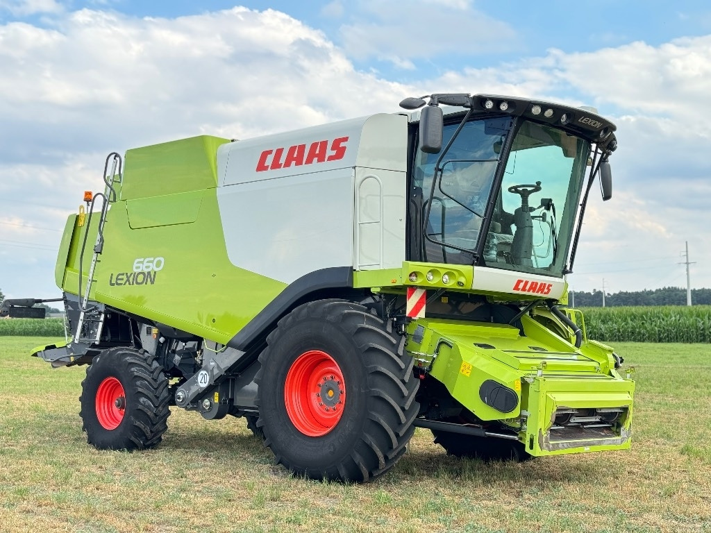 Claas Lexion 660 + claas vario 750 - حصادة شاملة: صور 1 Claas Lexion 660 + claas vario 750 - حصادة شاملة: صور 1