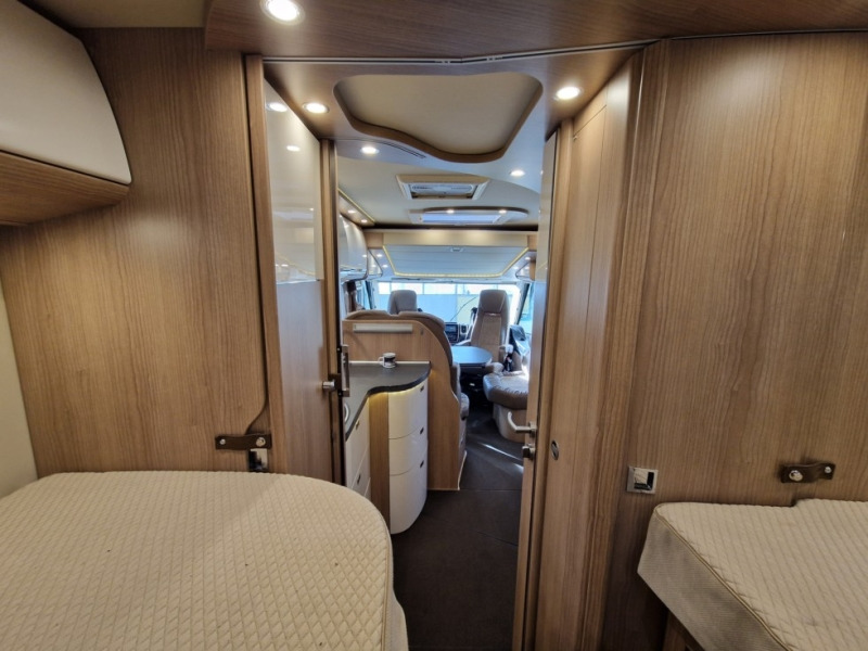 موتر هوم متكامل Carthago C-Tourer I 148 LE: صور 12 موتر هوم متكامل Carthago C-Tourer I 148 LE: صور 12