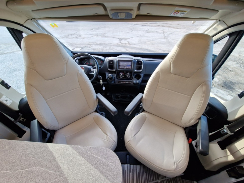 Mc Louis Menfys 540 Prestige - كرفان فان: صور 5 Mc Louis Menfys 540 Prestige - كرفان فان: صور 5