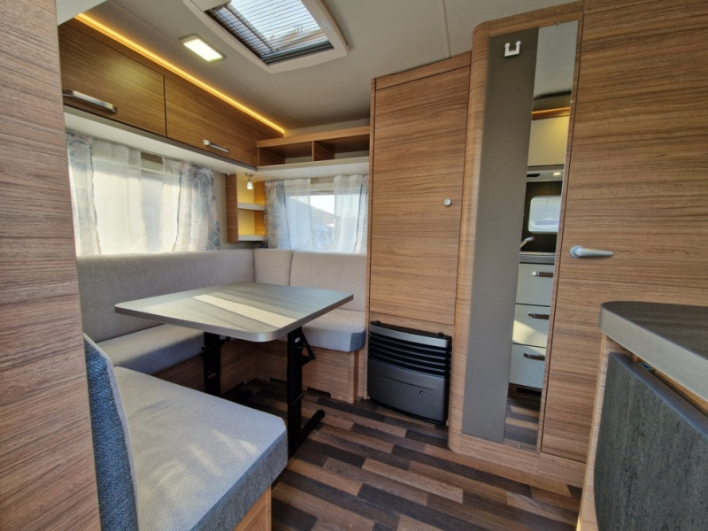 Weinsberg CaraOne 480 EU - كرفان سحب: صور 4 Weinsberg CaraOne 480 EU - كرفان سحب: صور 4