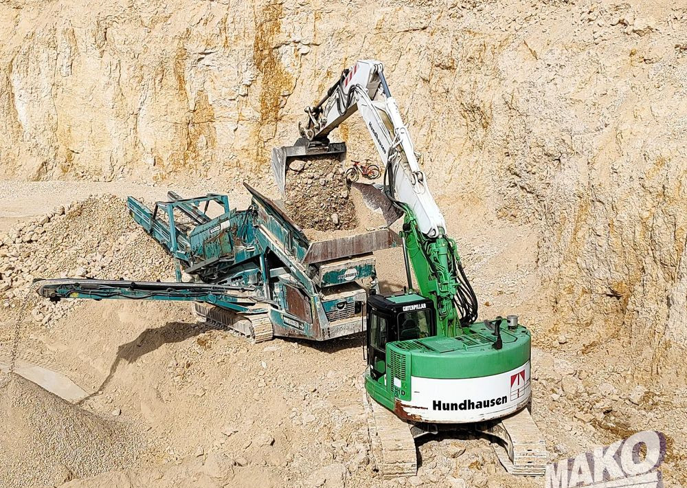 Caterpillar 321D - حفارات زحافة: صور 3 Caterpillar 321D - حفارات زحافة: صور 3