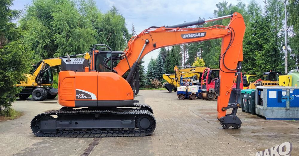 Doosan DX140LCR-5 - حفارات زحافة: صور 5 Doosan DX140LCR-5 - حفارات زحافة: صور 5