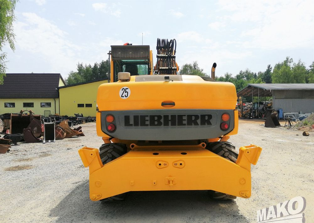 Liebherr A 314 Litronic - حفارة على عجلات: صور 4 Liebherr A 314 Litronic - حفارة على عجلات: صور 4