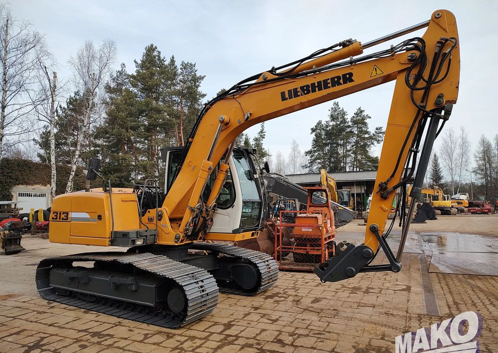 Liebherr R 313 Litronic - حفارات زحافة: صور 3 Liebherr R 313 Litronic - حفارات زحافة: صور 3