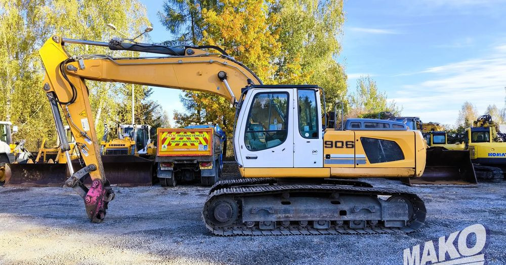 Liebherr R906 LC Litronic - حفارات زحافة: صور 1 Liebherr R906 LC Litronic - حفارات زحافة: صور 1