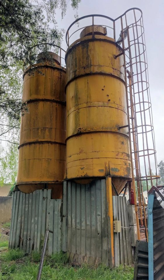 Silos na cement zboże trociny pasze 30 ton - خزان الأسمنت: صور 4 Silos na cement zboże trociny pasze 30 ton - خزان الأسمنت: صور 4