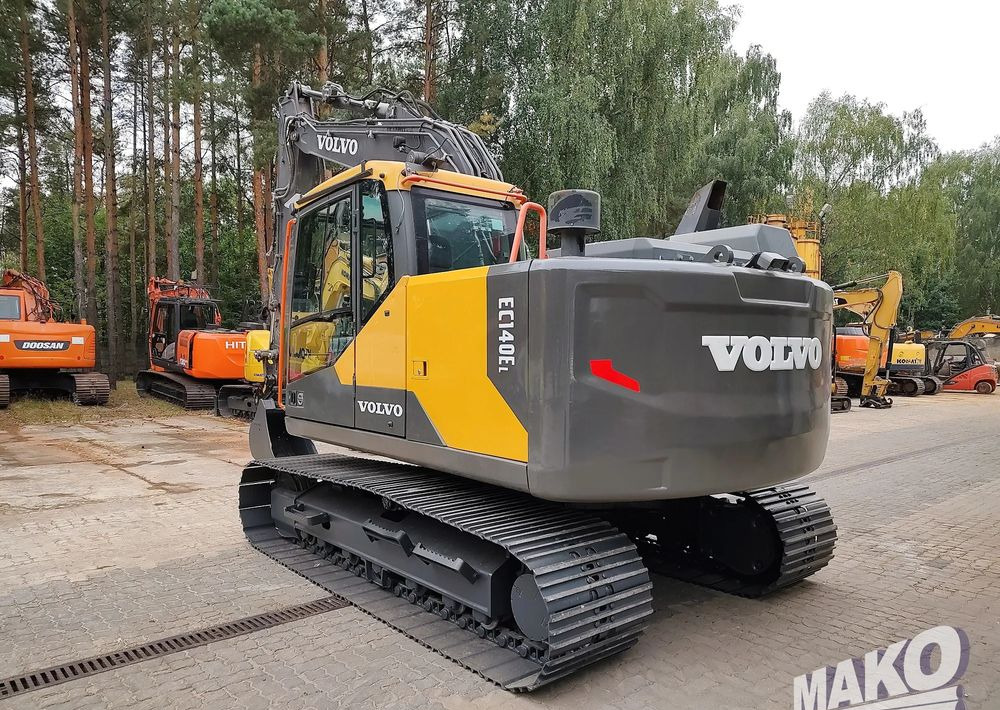 Volvo EC140 EL - حفارات زحافة: صور 3 Volvo EC140 EL - حفارات زحافة: صور 3