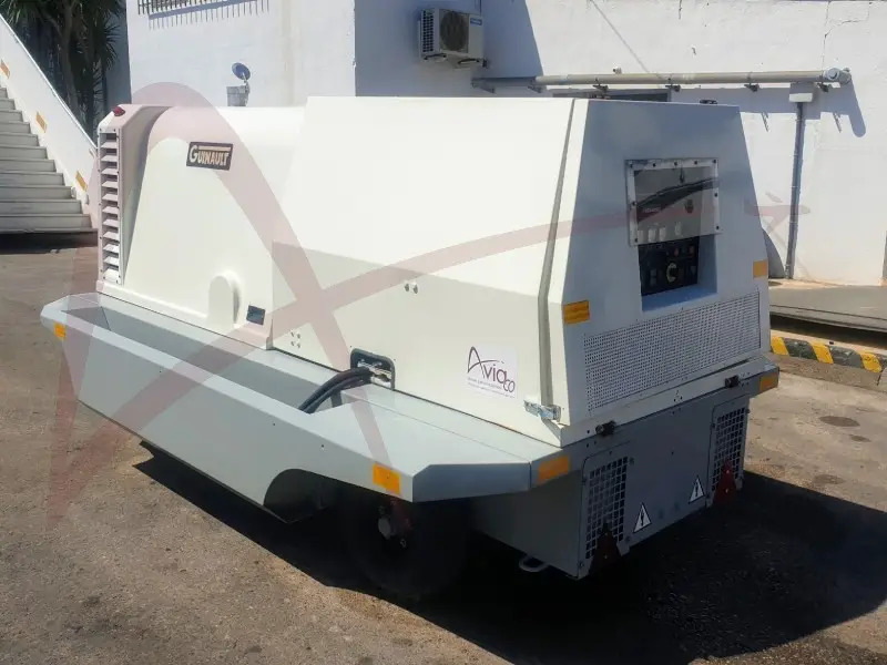 GUINAULT GA100V40D100 28 - وحدة الطاقة الأرضية للطائرات: صور 1 GUINAULT GA100V40D100 28 - وحدة الطاقة الأرضية للطائرات: صور 1