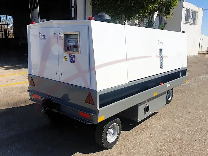 HITZINGER 140MDE18 - وحدة الطاقة الأرضية للطائرات: صور 1 HITZINGER 140MDE18 - وحدة الطاقة الأرضية للطائرات: صور 1