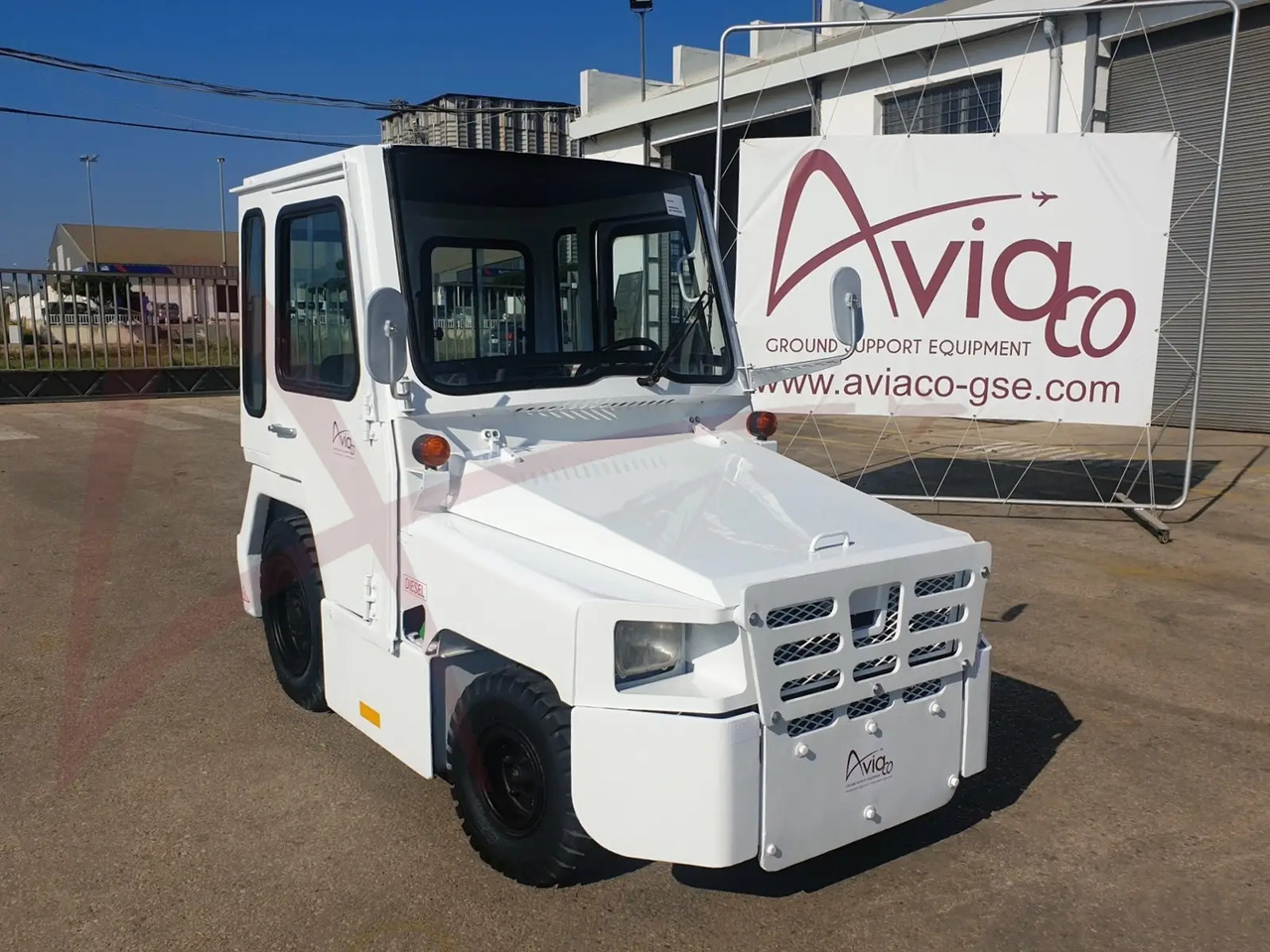 NISSAN FV02 - جرارات الأمتعة: صور 4 NISSAN FV02 - جرارات الأمتعة: صور 4