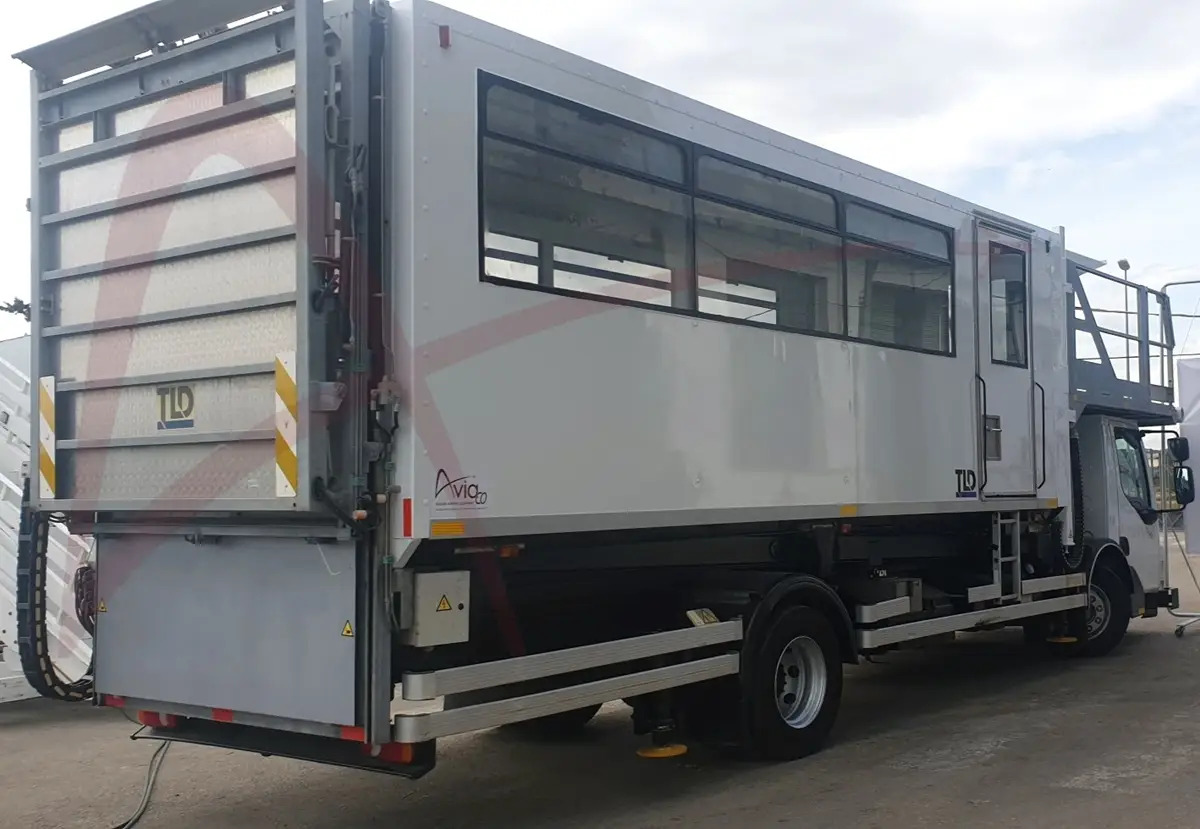 TLD CH BM-5,9 - Ambulift: صور 4 TLD CH BM-5,9 - Ambulift: صور 4