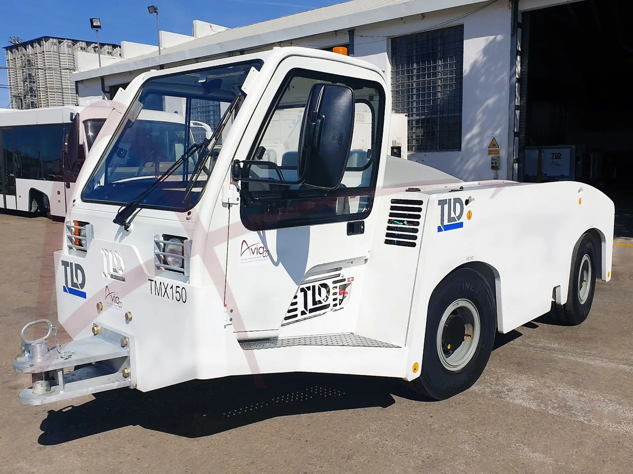 TLD TMX-150/12 - جرارات الطائرات: صور 2 TLD TMX-150/12 - جرارات الطائرات: صور 2