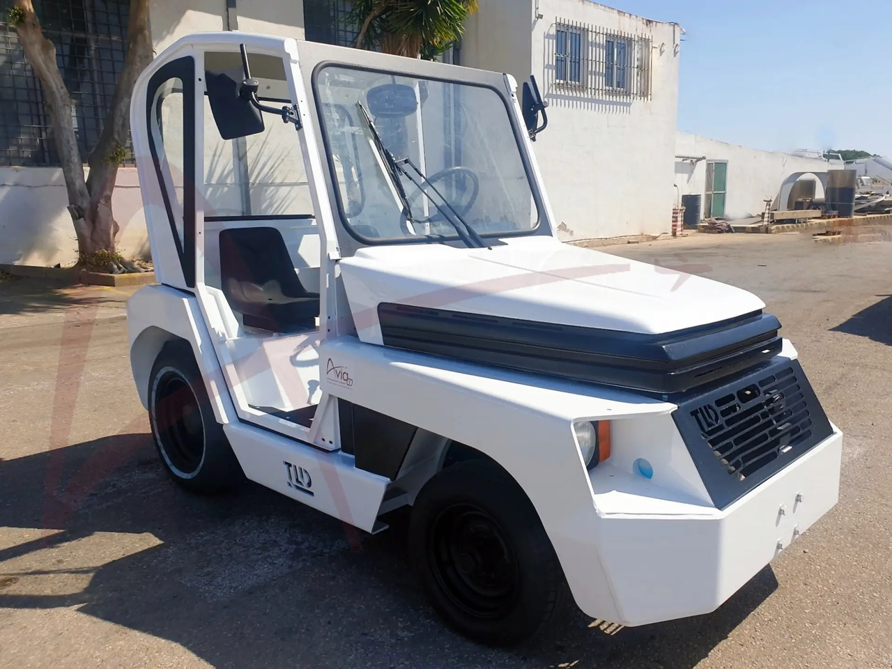 TLD TMX-20 - جرارات الأمتعة: صور 2 TLD TMX-20 - جرارات الأمتعة: صور 2