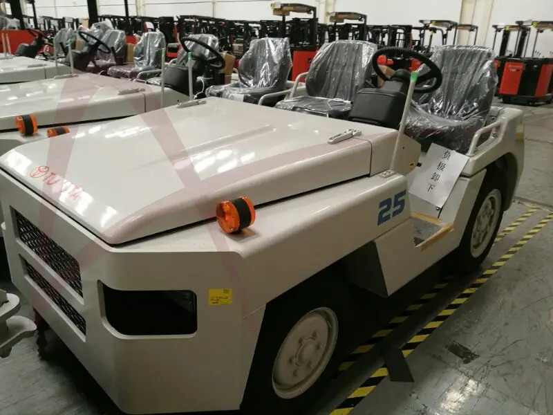 TOYOTA 52-2TD-25 - جرارات الأمتعة: صور 1 TOYOTA 52-2TD-25 - جرارات الأمتعة: صور 1