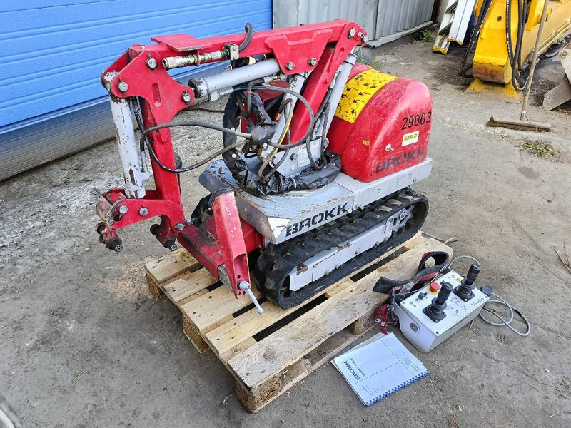 Brokk mini cut 40 demolition robot remote controlled - حفارات زحافة: صور 4 Brokk mini cut 40 demolition robot remote controlled - حفارات زحافة: صور 4