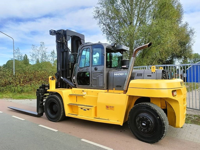 Hyundai 160 D-9 heftruck forklift stapler 16 ton CE - رافعة شوكية ديزل: صور 5 Hyundai 160 D-9 heftruck forklift stapler 16 ton CE - رافعة شوكية ديزل: صور 5