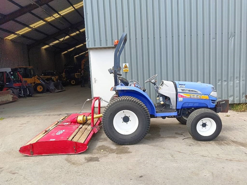 Iseki TG 5390 compacte tractor met maaier votex p12 4x4 - جرار صغير: صور 2 Iseki TG 5390 compacte tractor met maaier votex p12 4x4 - جرار صغير: صور 2