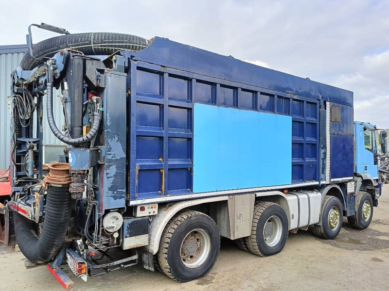 Iveco Cursor 440 rsp ese 41/14 zuigwagen saugbagger vacu - فراغ شاحنة: صور 4 Iveco Cursor 440 rsp ese 41/14 zuigwagen saugbagger vacu - فراغ شاحنة: صور 4