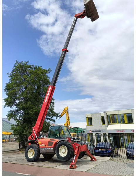 Manitou MT 1337 SL T 13 m verreiker telehandler lader 3,7T - رافعة تلسكوبية: صور 2 Manitou MT 1337 SL T 13 m verreiker telehandler lader 3,7T - رافعة تلسكوبية: صور 2