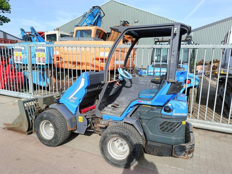 MultiOne 6.3 SD minishovel loader lader 4x4 uitschuifmast - اللودر بعجل: صور 3 MultiOne 6.3 SD minishovel loader lader 4x4 uitschuifmast - اللودر بعجل: صور 3