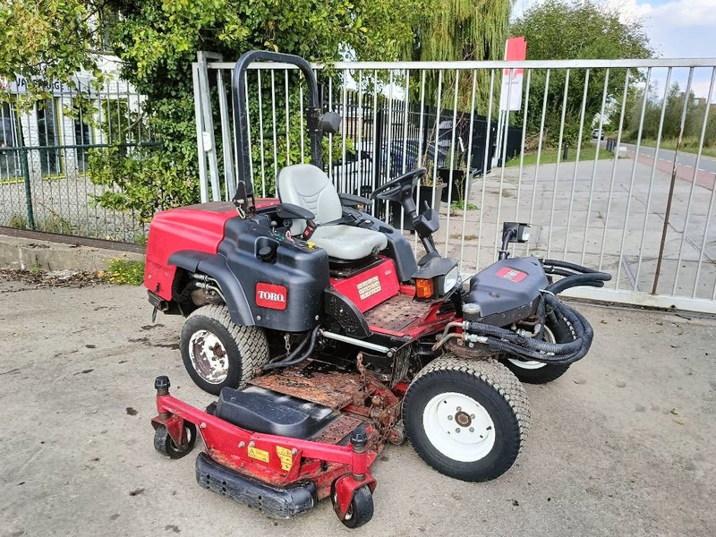 Toro GROUNDSMASTER 360 maaier mower gazonmaaier - جزازة: صور 1 Toro GROUNDSMASTER 360 maaier mower gazonmaaier - جزازة: صور 1