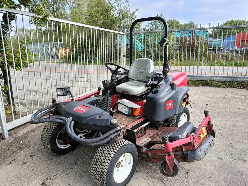 Toro GROUNDSMASTER 360 maaier mower gazonmaaier - جزازة: صور 4 Toro GROUNDSMASTER 360 maaier mower gazonmaaier - جزازة: صور 4