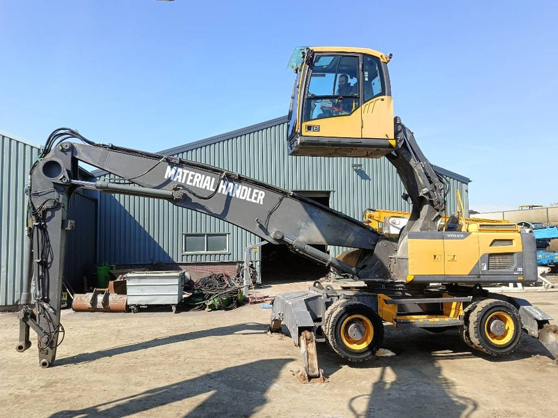 Volvo EW 210 D waste industry handler 25ton umslagbagger - حفارة النقل والشحن: صور 1 Volvo EW 210 D waste industry handler 25ton umslagbagger - حفارة النقل والشحن: صور 1