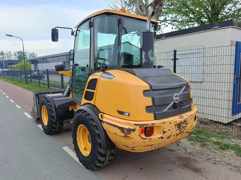 Volvo L 20 F-P shovel wiellader loader lader 2012 bak - اللودر بعجل: صور 4 Volvo L 20 F-P shovel wiellader loader lader 2012 bak - اللودر بعجل: صور 4